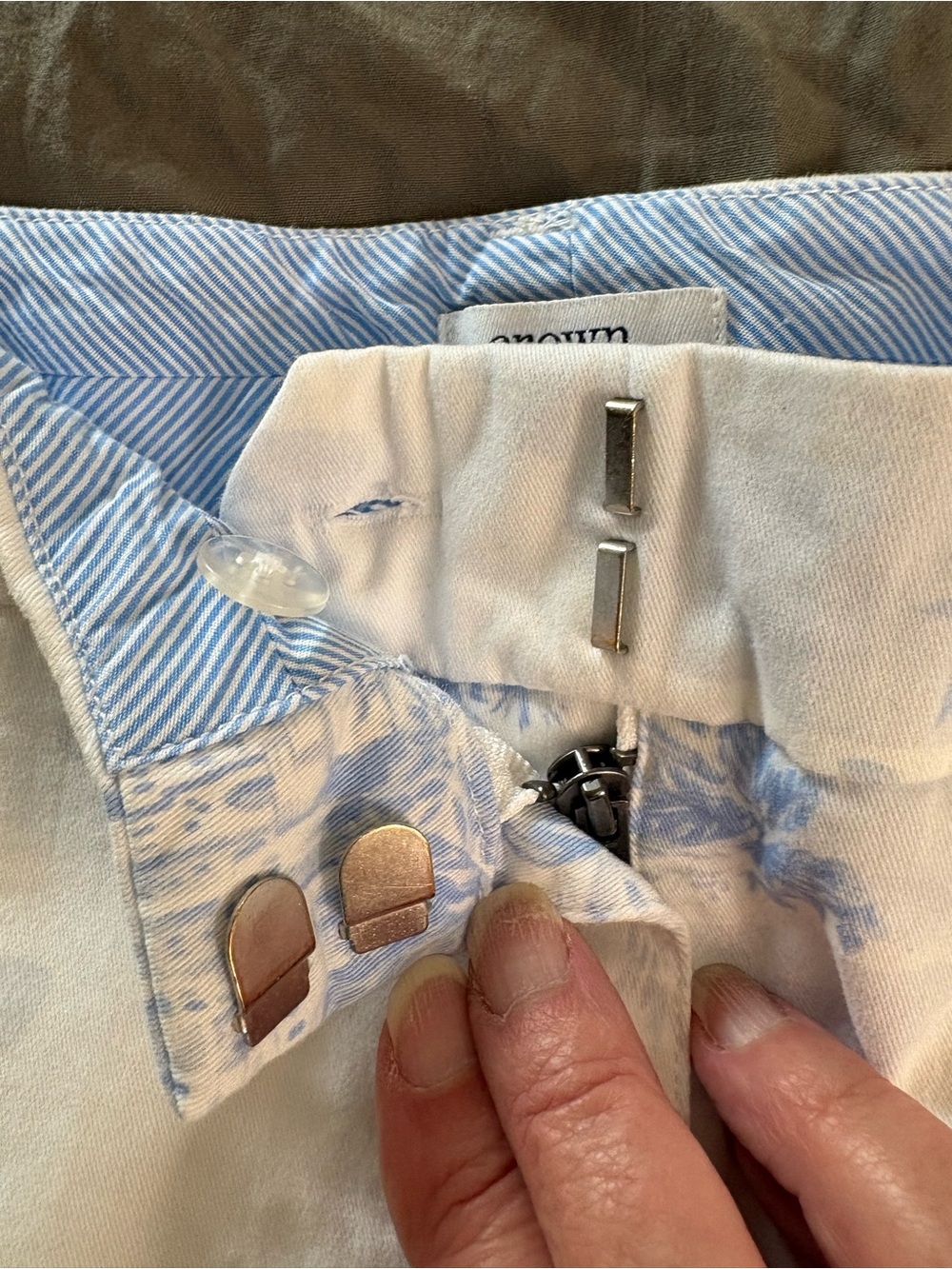 Crown & Ivy Caroline Toile  Cotton Shorts. Size 10. - Picture 11 of 12